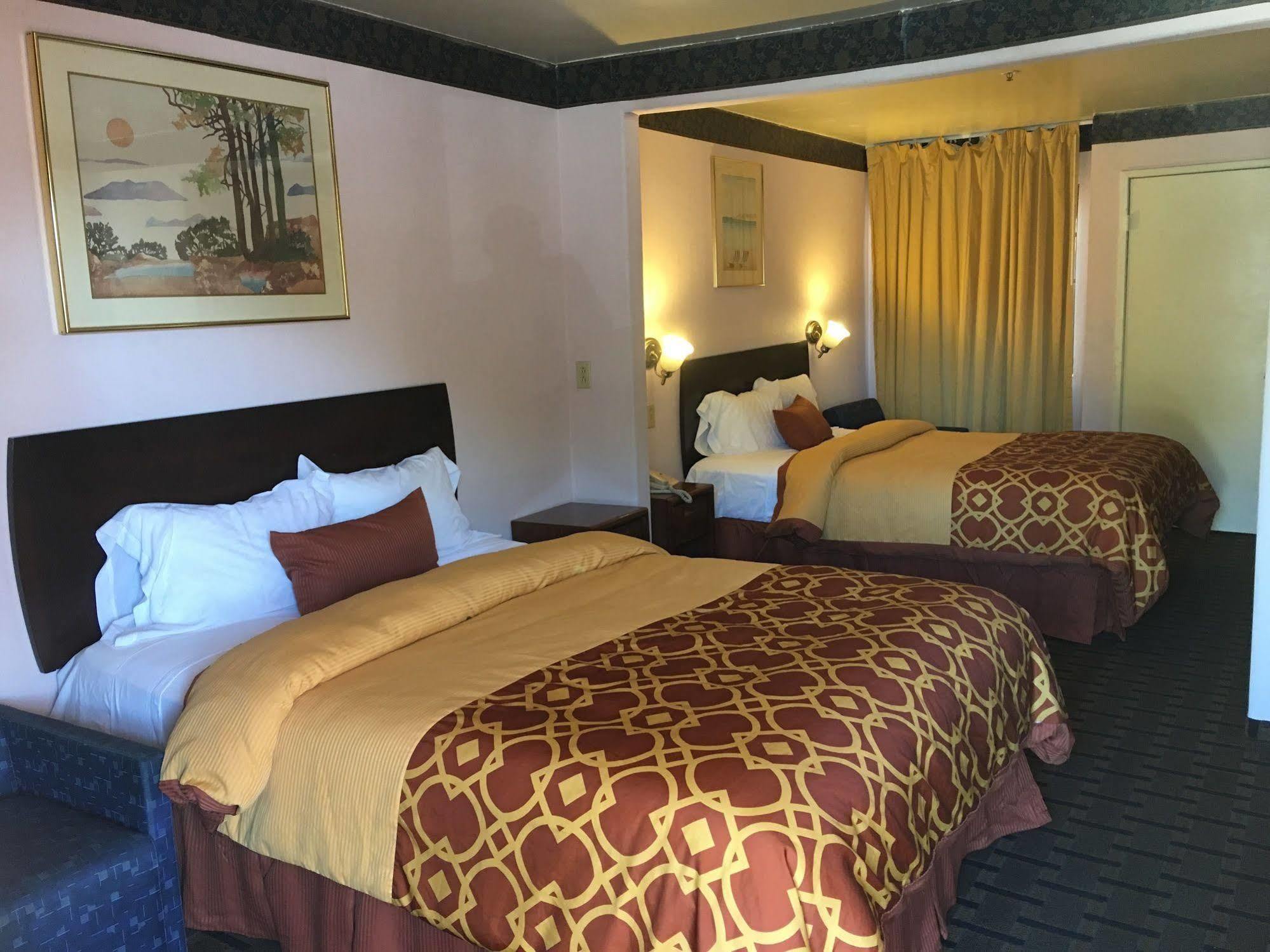 Executive Suites Inn Westminster Esterno foto